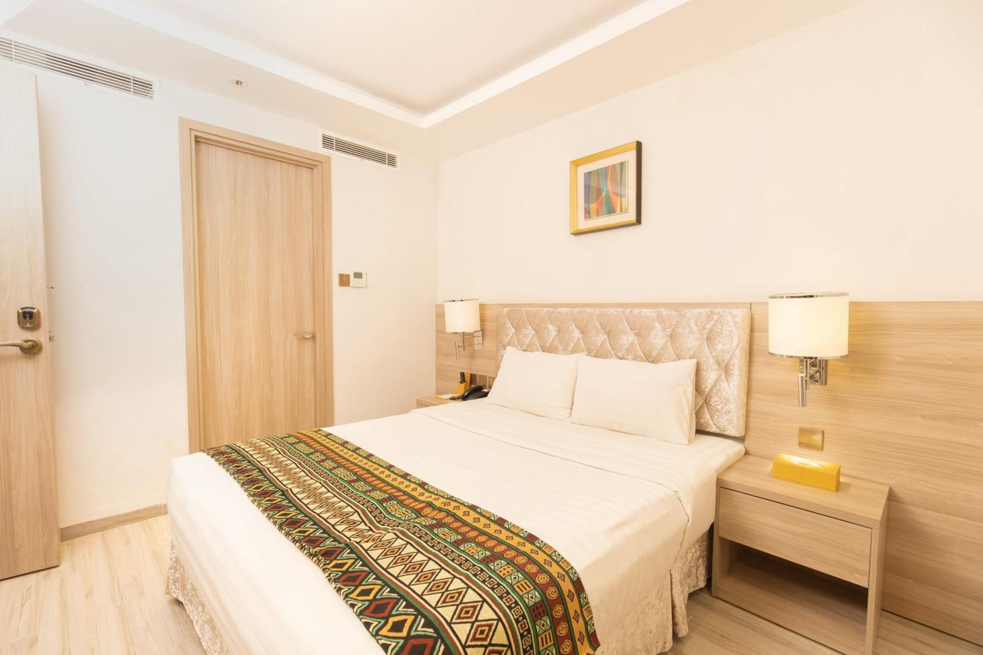 Nicecy Suite Hotel & Spa Ho-Chi-Minh-Stadt Exterior foto